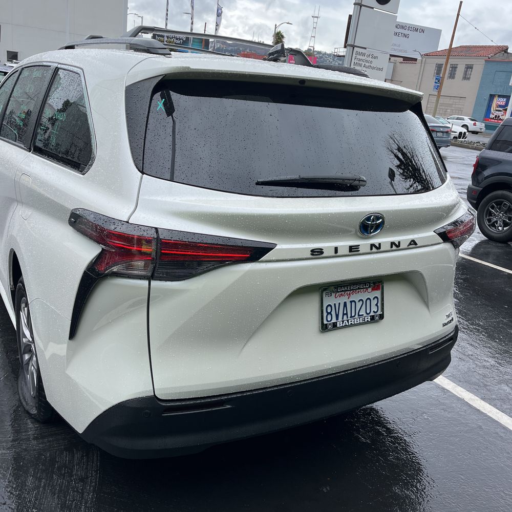 2021 Toyota Sienna XLE 7-Passenger