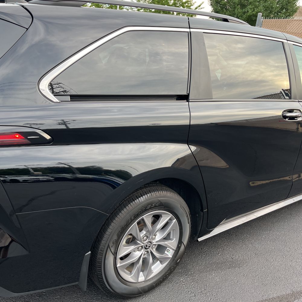 2023 Toyota Sienna XLE 7-Passenger