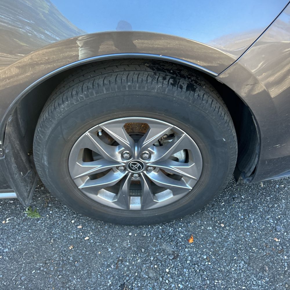 2023 Toyota Sienna XLE 7-Passenger