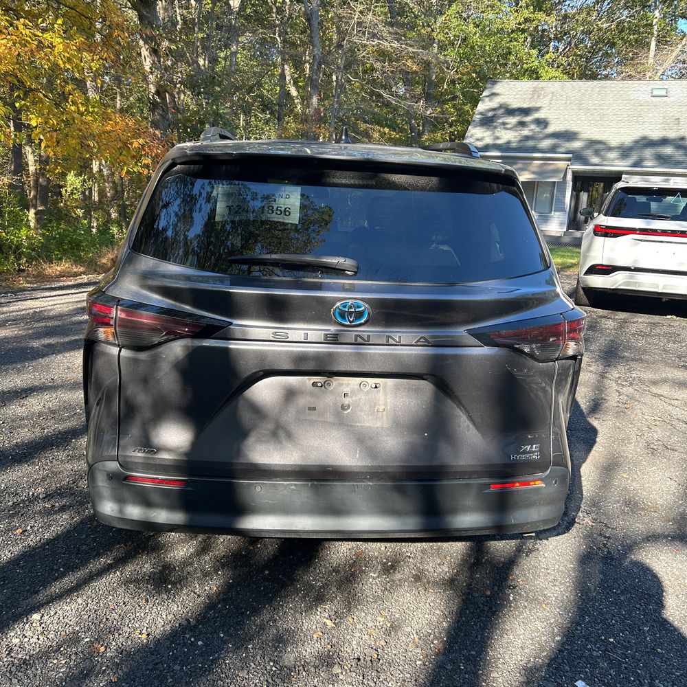 2023 Toyota Sienna XLE 7-Passenger