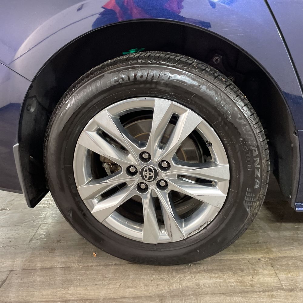 2024 Toyota Sienna XLE 7-Passenger