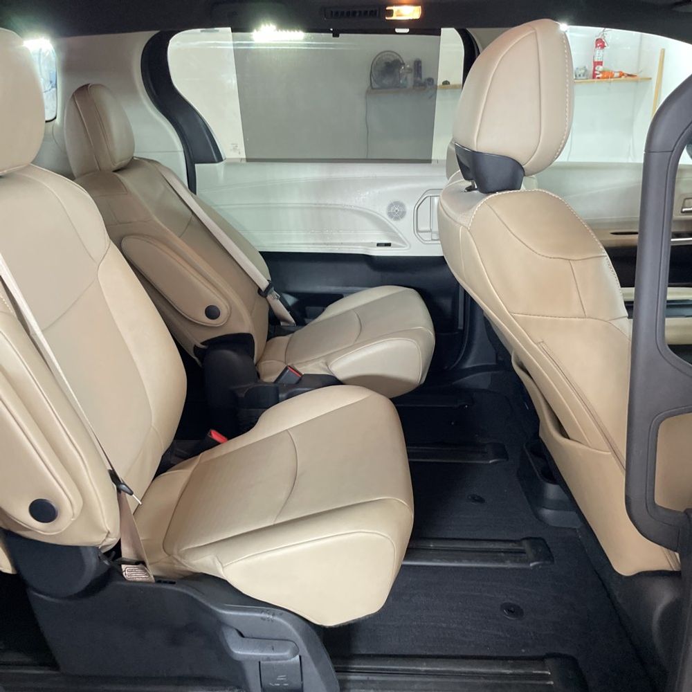2024 Toyota Sienna XLE 7-Passenger