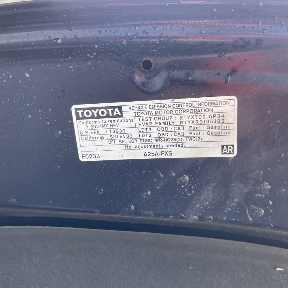2024 Toyota Sienna XLE 7-Passenger