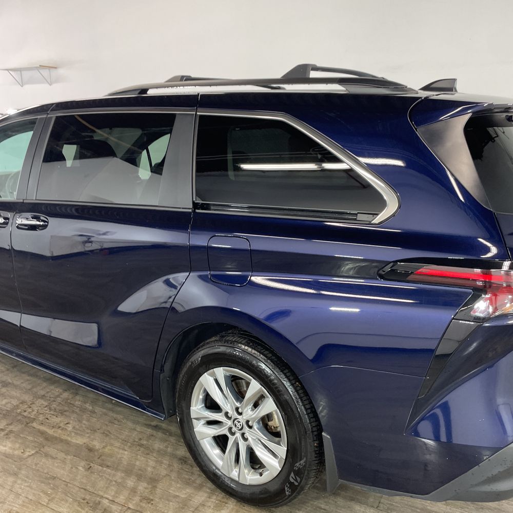 2024 Toyota Sienna XLE 7-Passenger