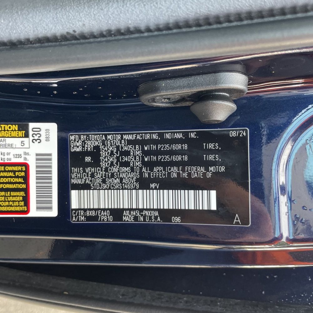 2024 Toyota Sienna XLE 7-Passenger