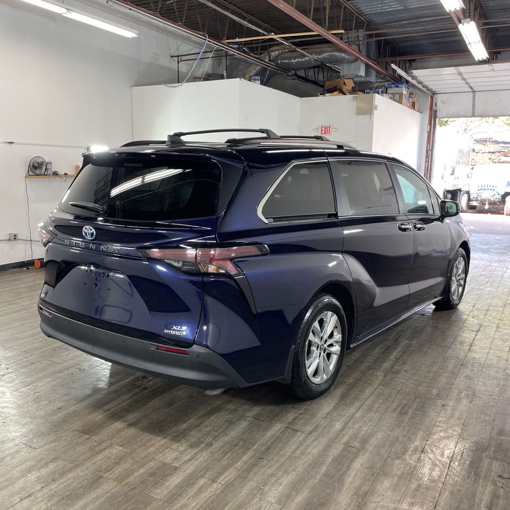 2024 Toyota Sienna XLE 7-Passenger