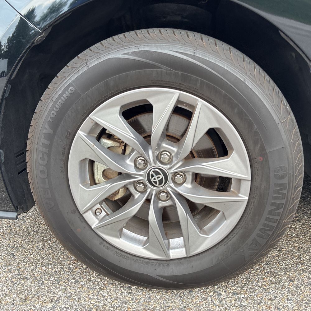 2022 Toyota Sienna XLE 7-Passenger