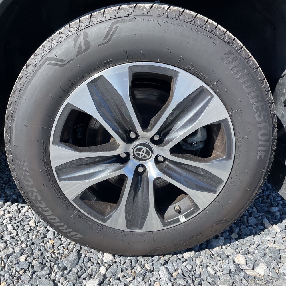 2024 Toyota Highlander Hyb XLE