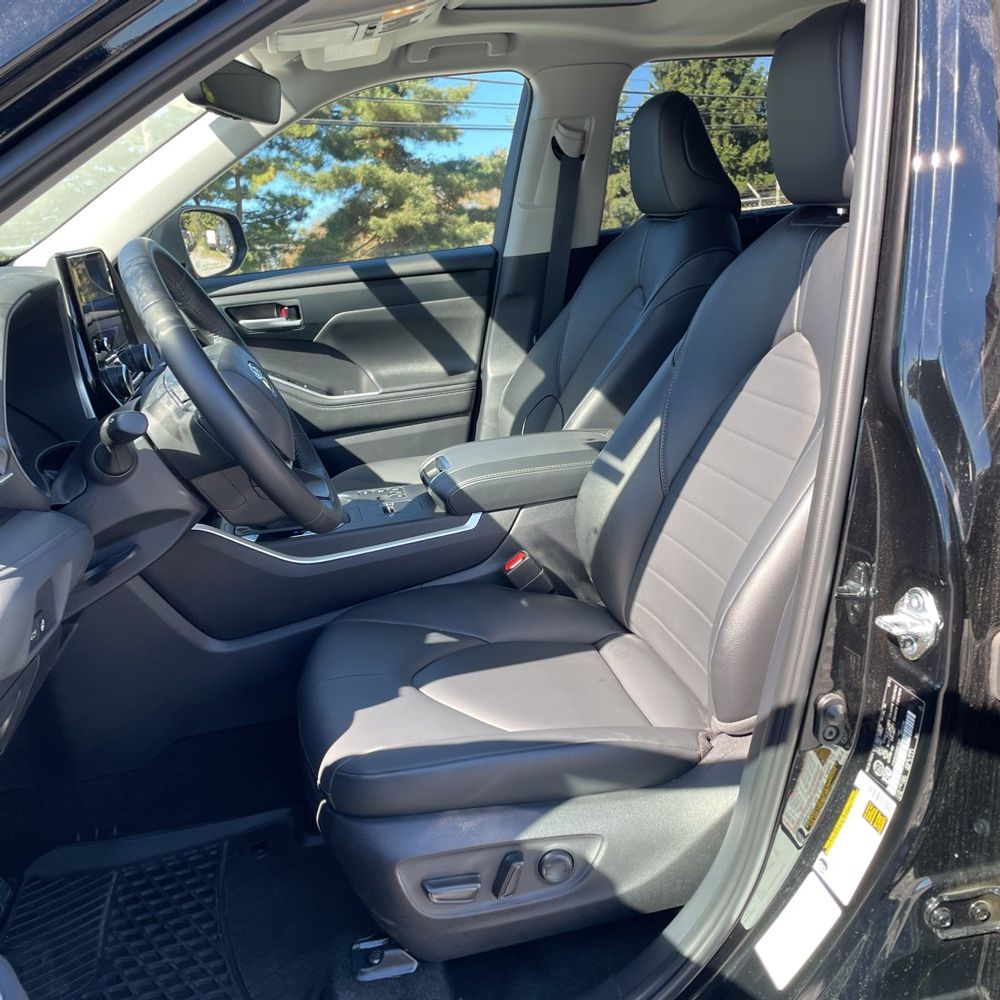 2024 Toyota Highlander Hyb XLE