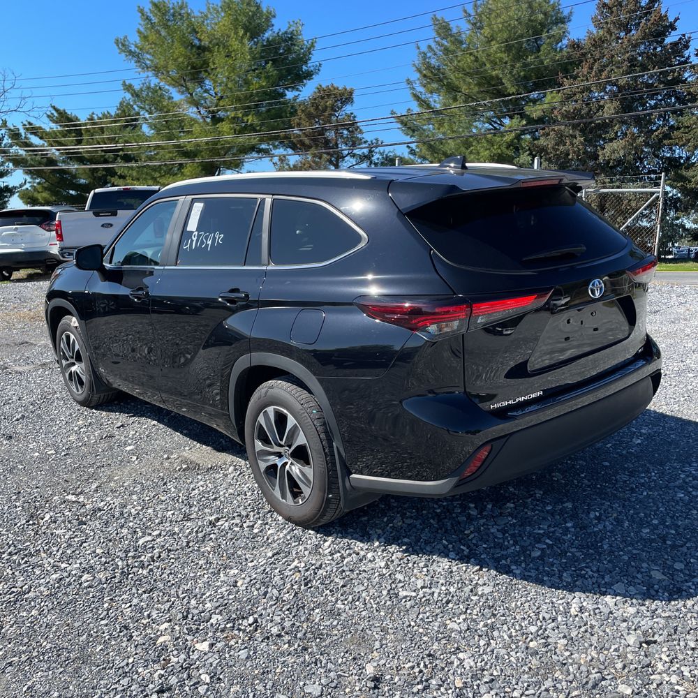 2024 Toyota Highlander Hyb XLE