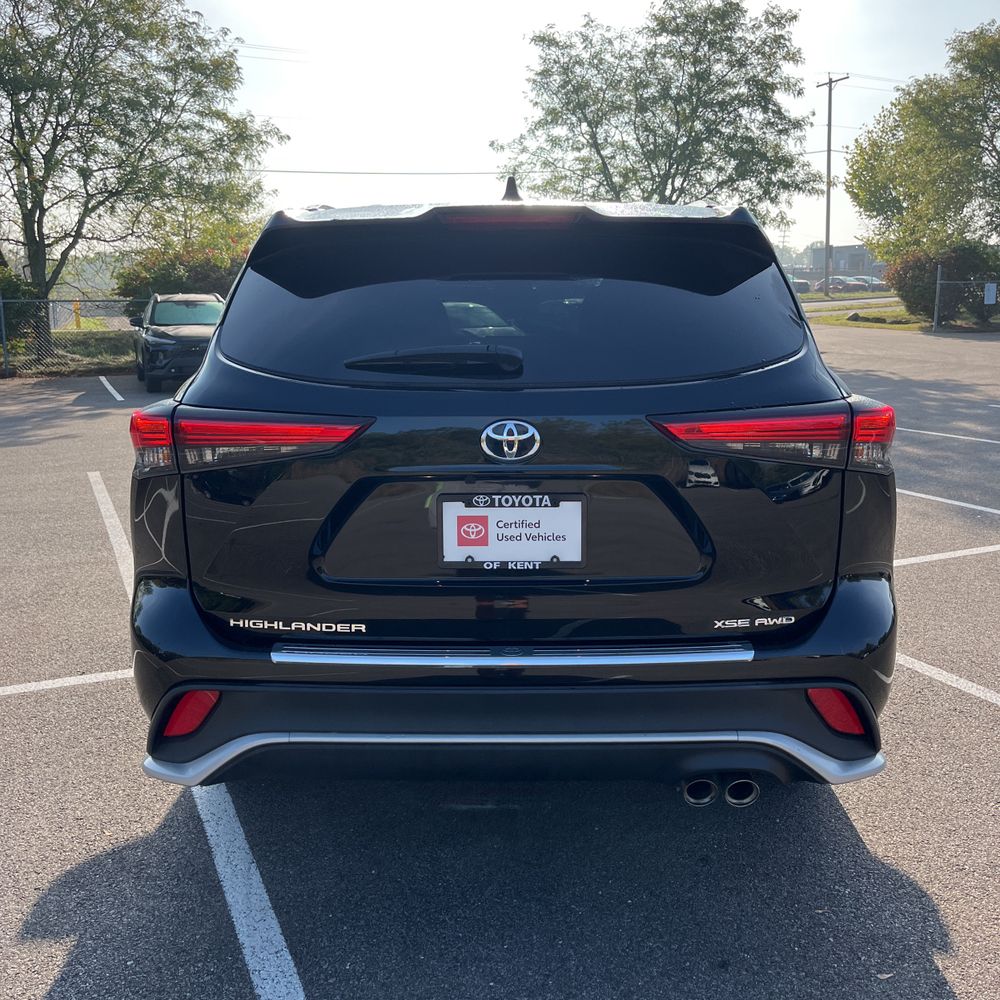 2023 Toyota Highlander XSE