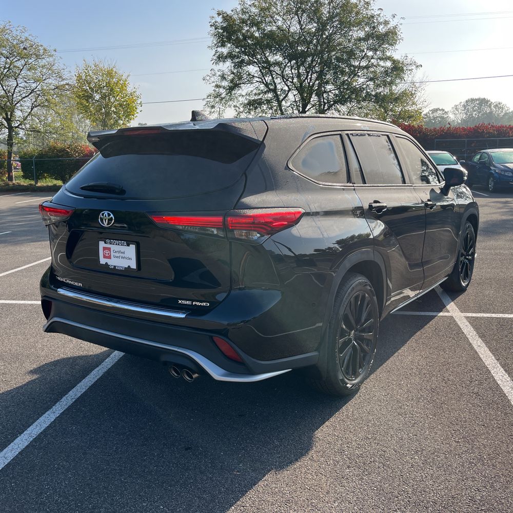 2023 Toyota Highlander XSE