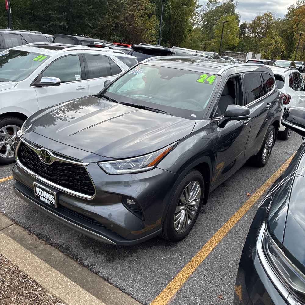 2024 Toyota Highlander Platinum