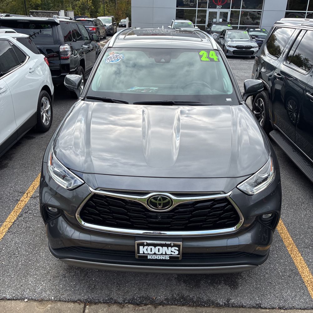 2024 Toyota Highlander Platinum