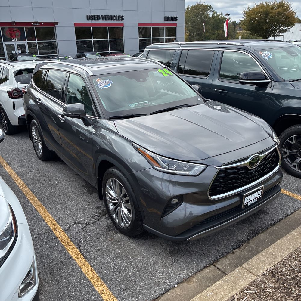 2024 Toyota Highlander Platinum