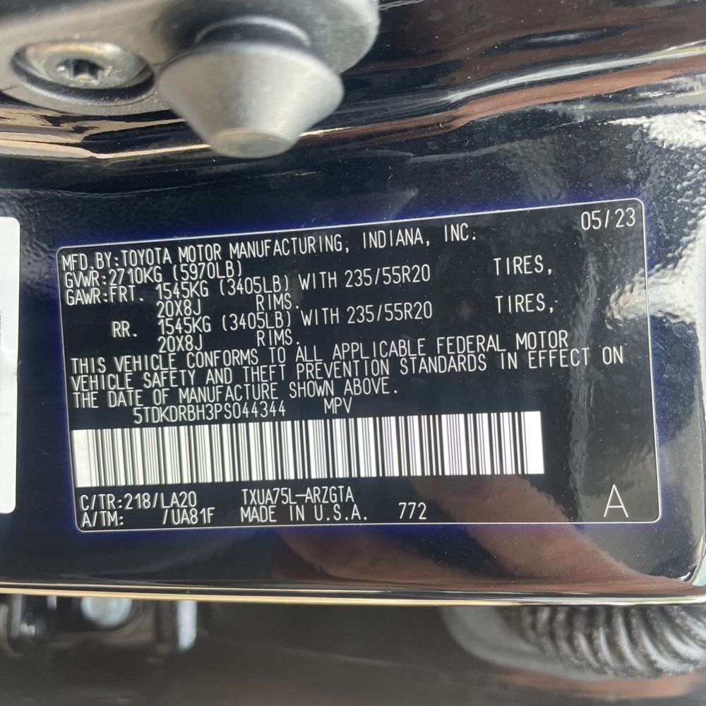 2023 Toyota Highlander Platinum