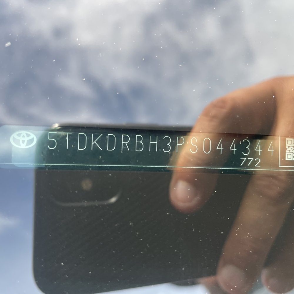 2023 Toyota Highlander Platinum