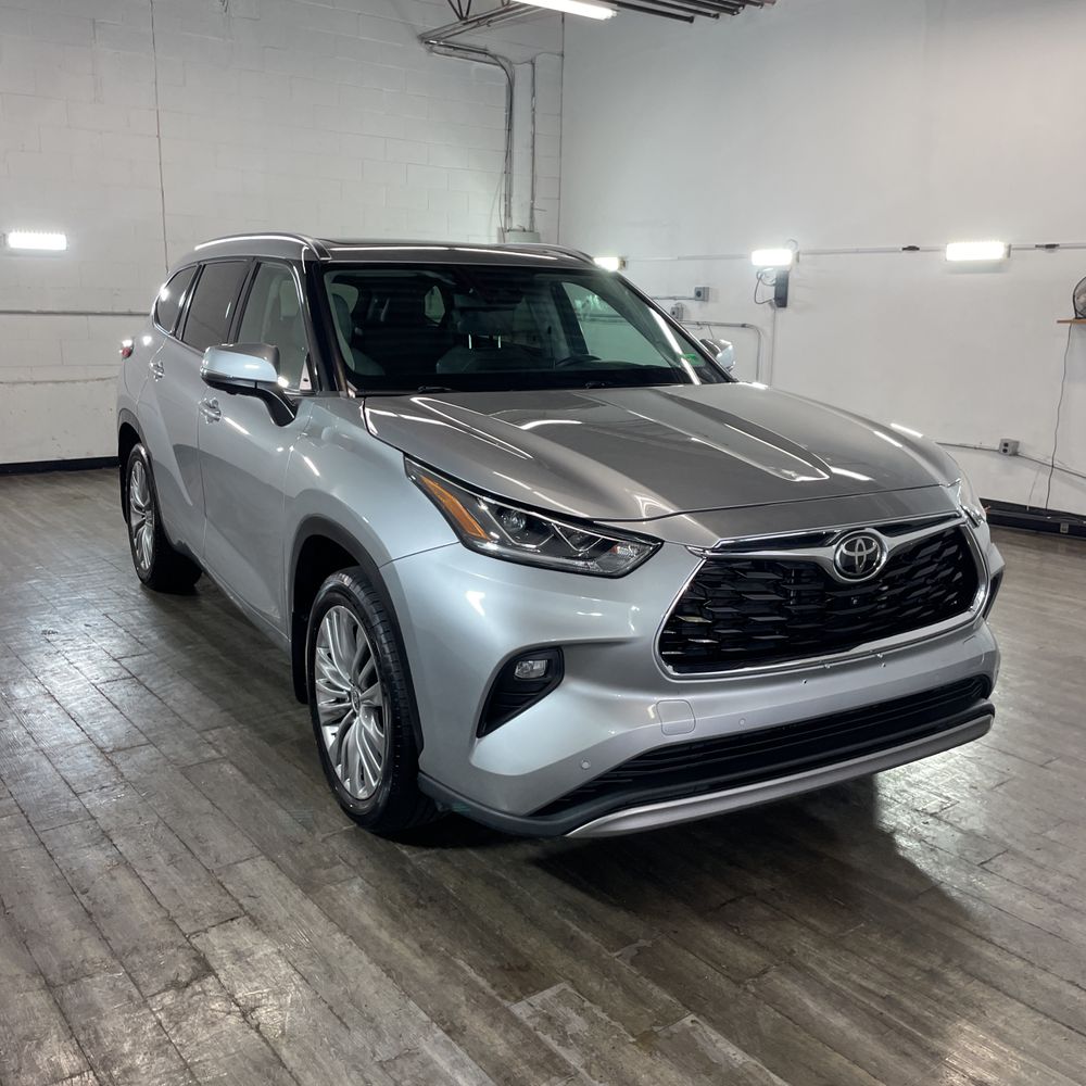 2023 Toyota Highlander Platinum