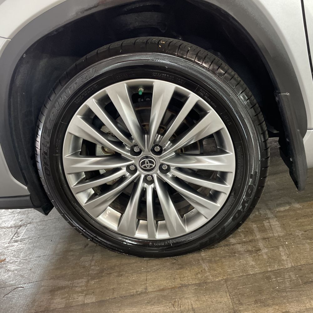 2023 Toyota Highlander Platinum