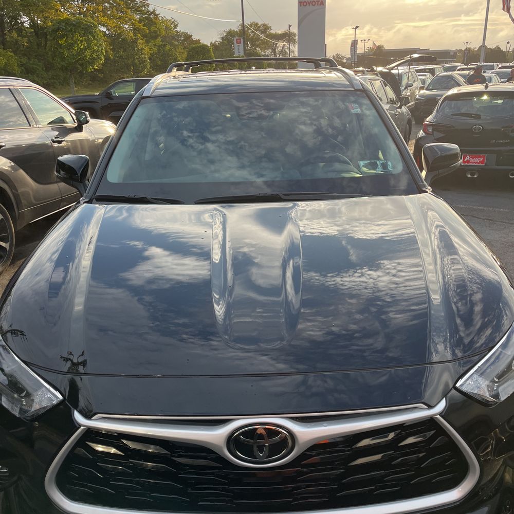 2025 Toyota Highlander XLE
