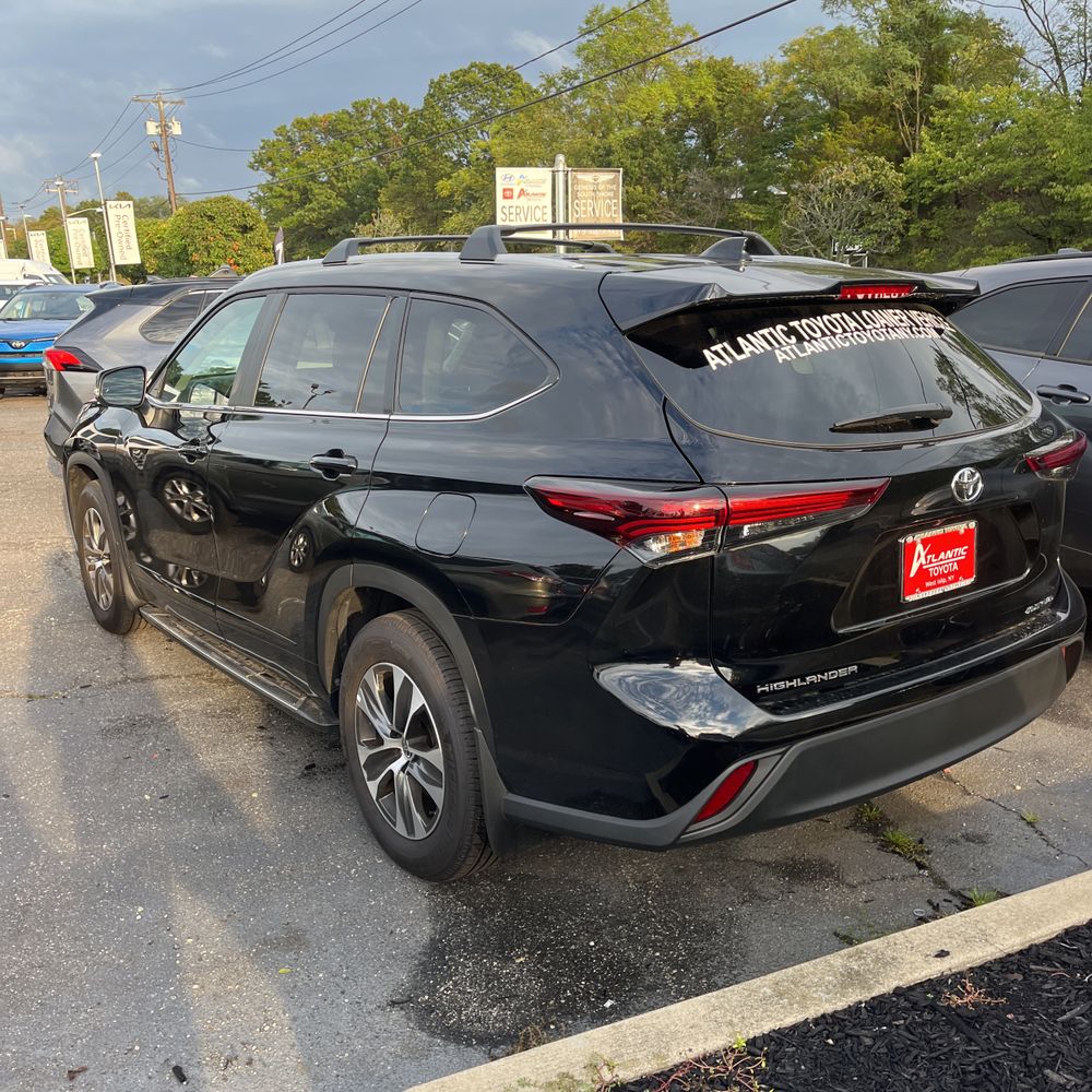 2025 Toyota Highlander XLE