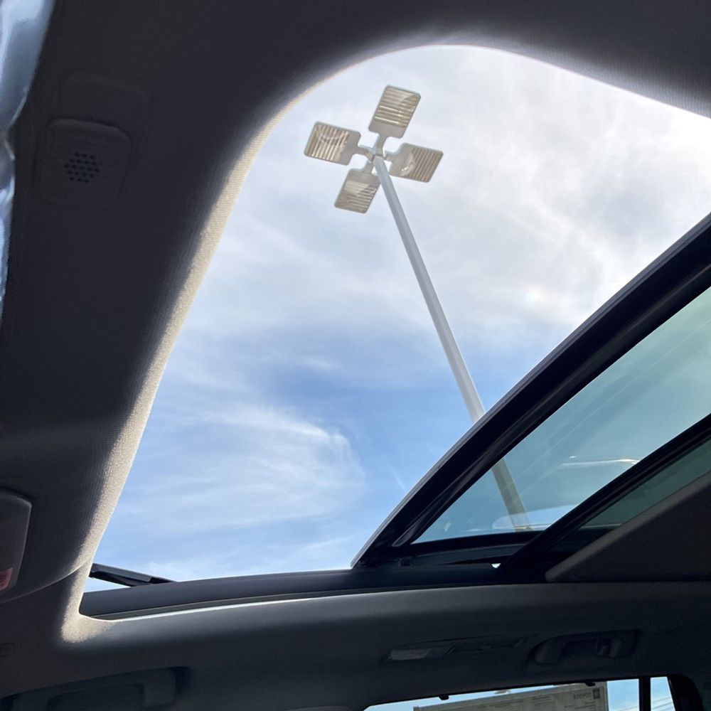 2025 Toyota Highlander Platinum