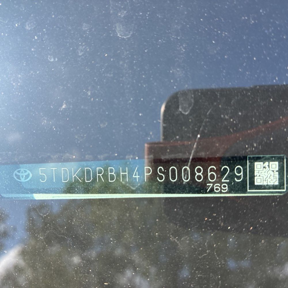 2023 Toyota Highlander Platinum