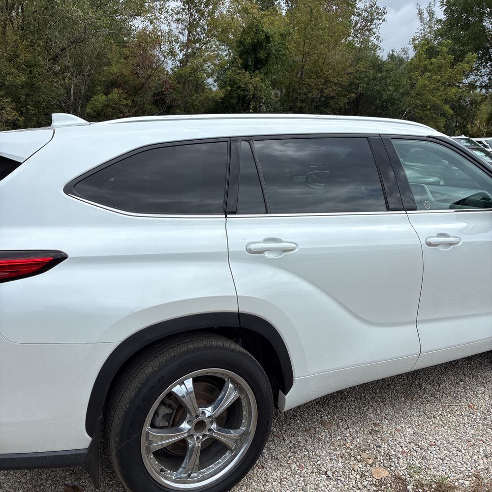 2023 Toyota Highlander Platinum