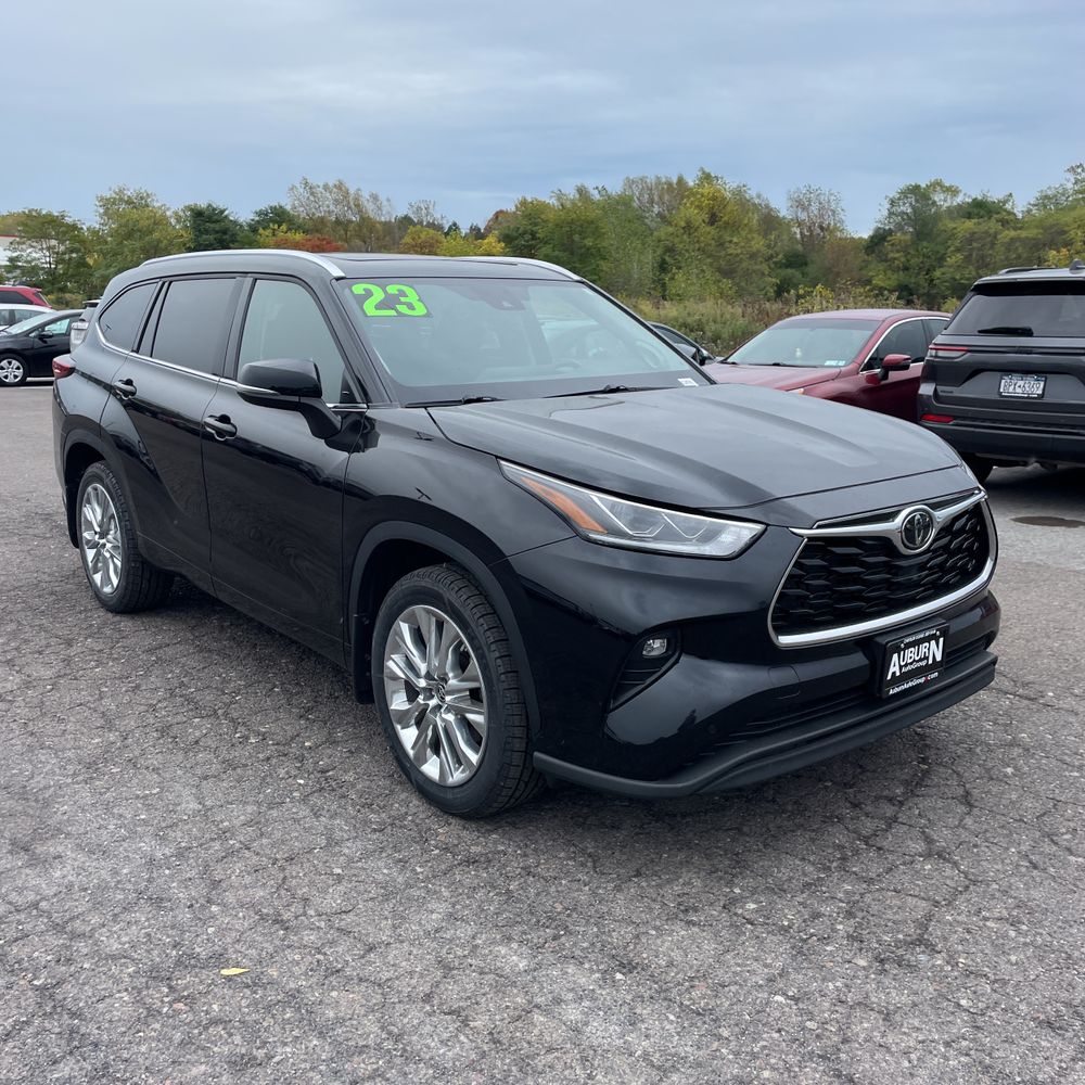 2023 Toyota Highlander Limited