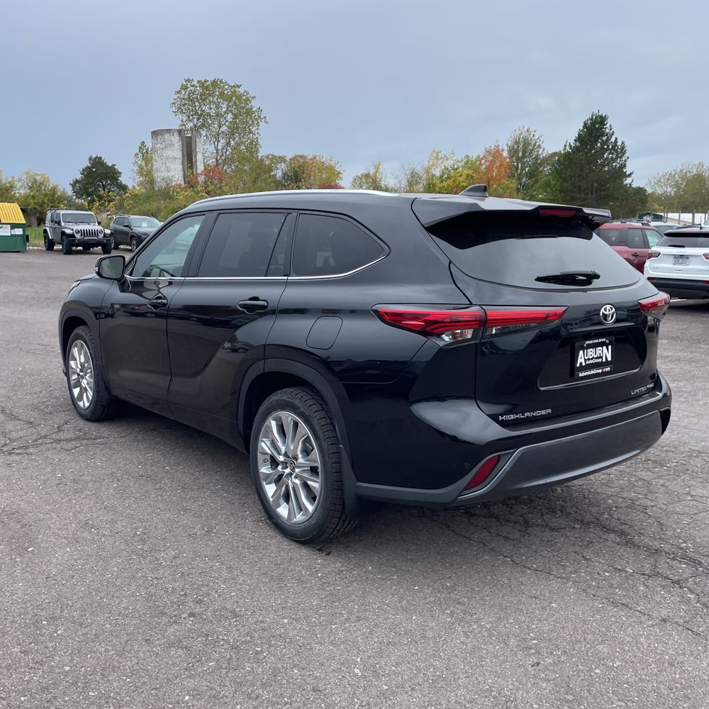 2023 Toyota Highlander Limited