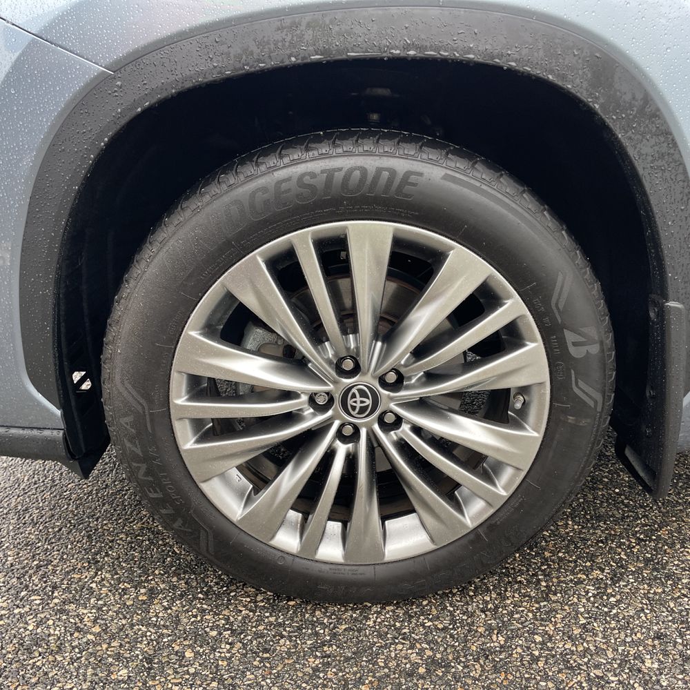 2024 Toyota Highlander Platinum