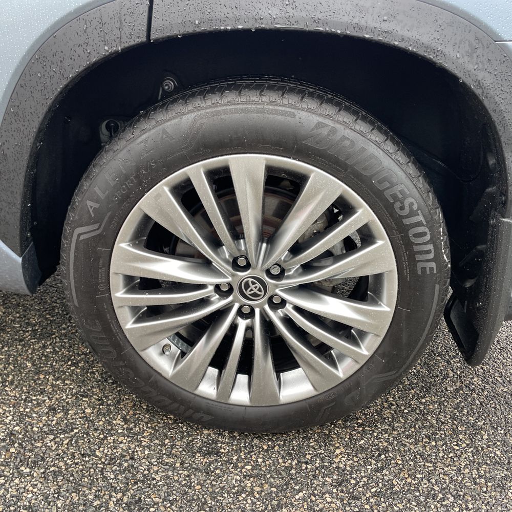 2024 Toyota Highlander Platinum