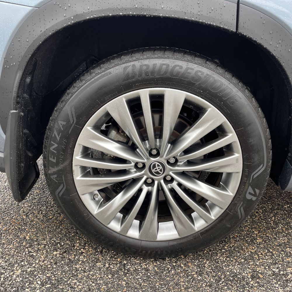 2024 Toyota Highlander Platinum