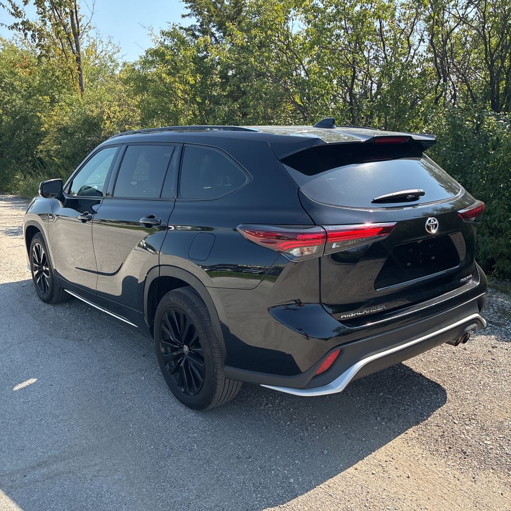 2025 Toyota Highlander XSE