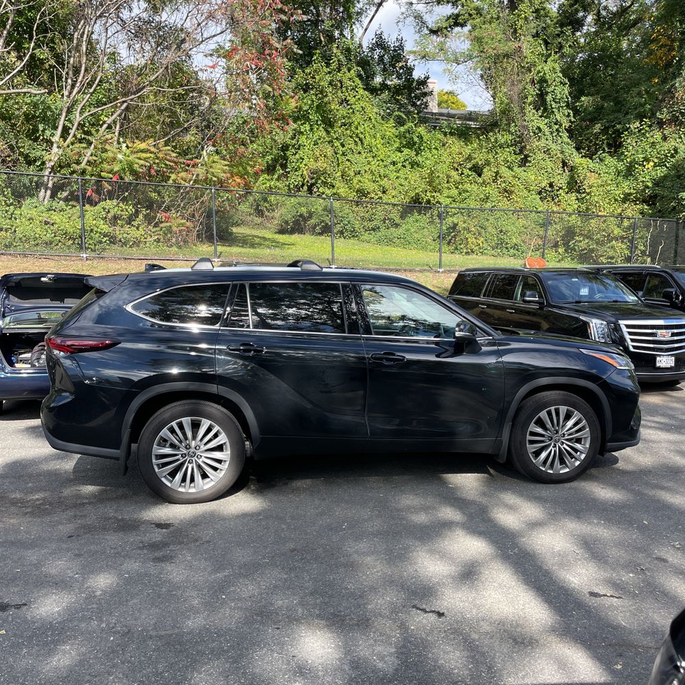 2024 Toyota Highlander Platinum