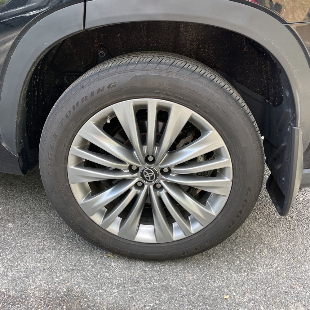 2024 Toyota Highlander Platinum