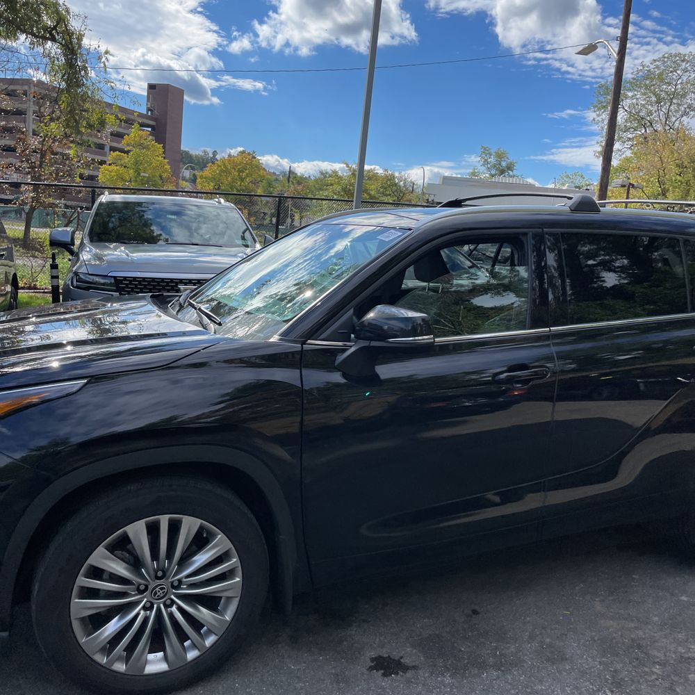 2024 Toyota Highlander Platinum