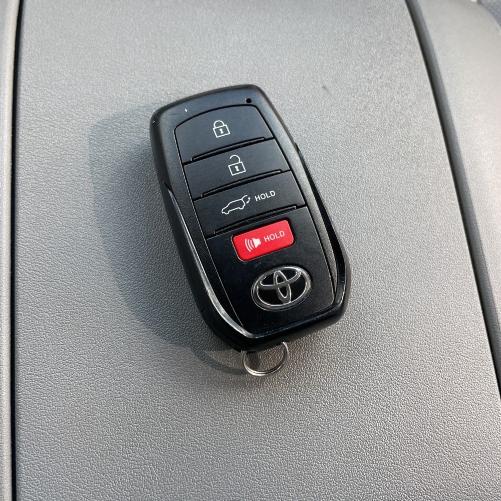 2024 Toyota Highlander Platinum
