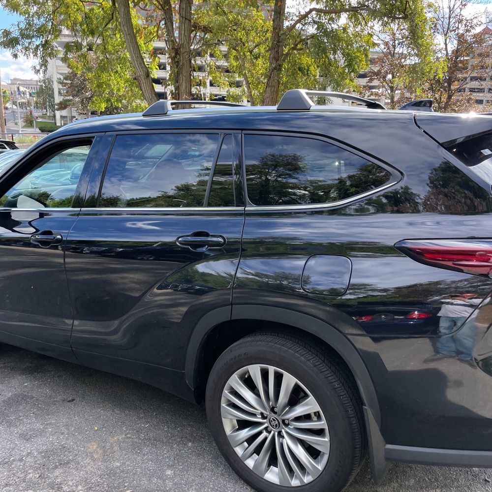 2024 Toyota Highlander Platinum