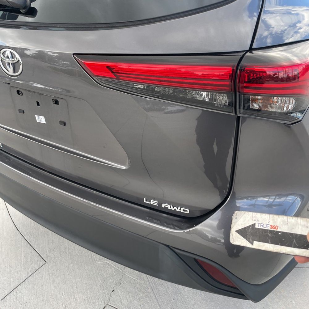 2023 Toyota Highlander LE