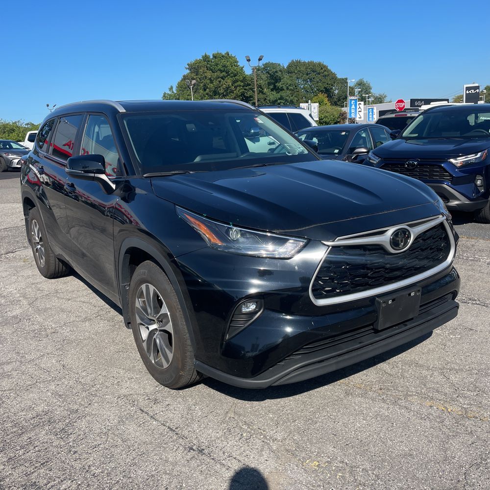 2024 Toyota Highlander XLE