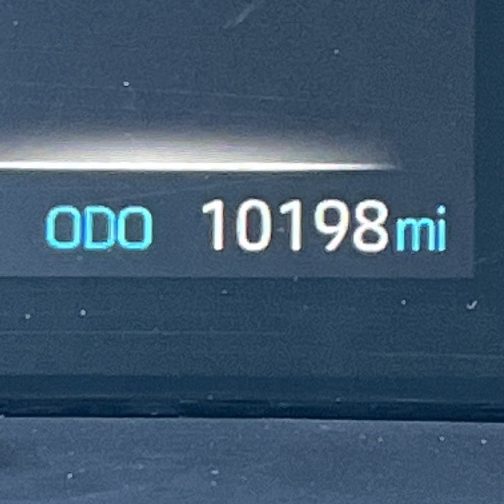 2024 Toyota Sienna Hyb LE