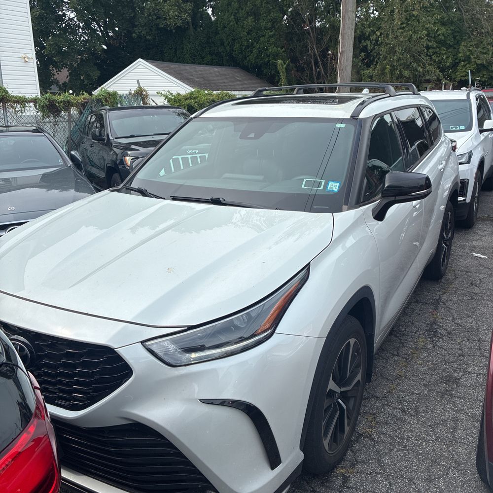 2022 Toyota Highlander XSE