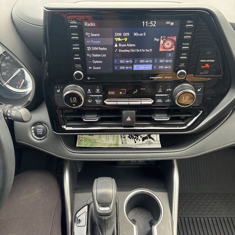2022 Toyota Highlander XSE