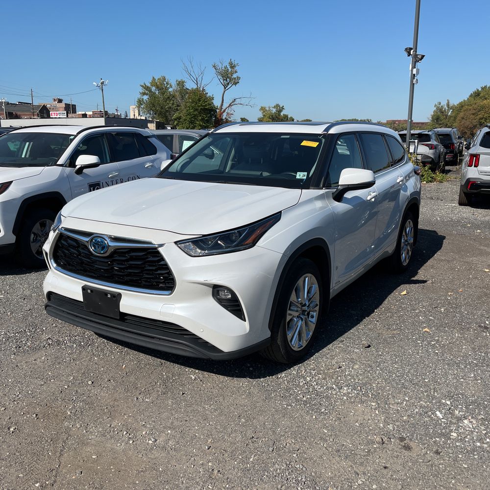2023 Toyota Highlander Hybrid Limited