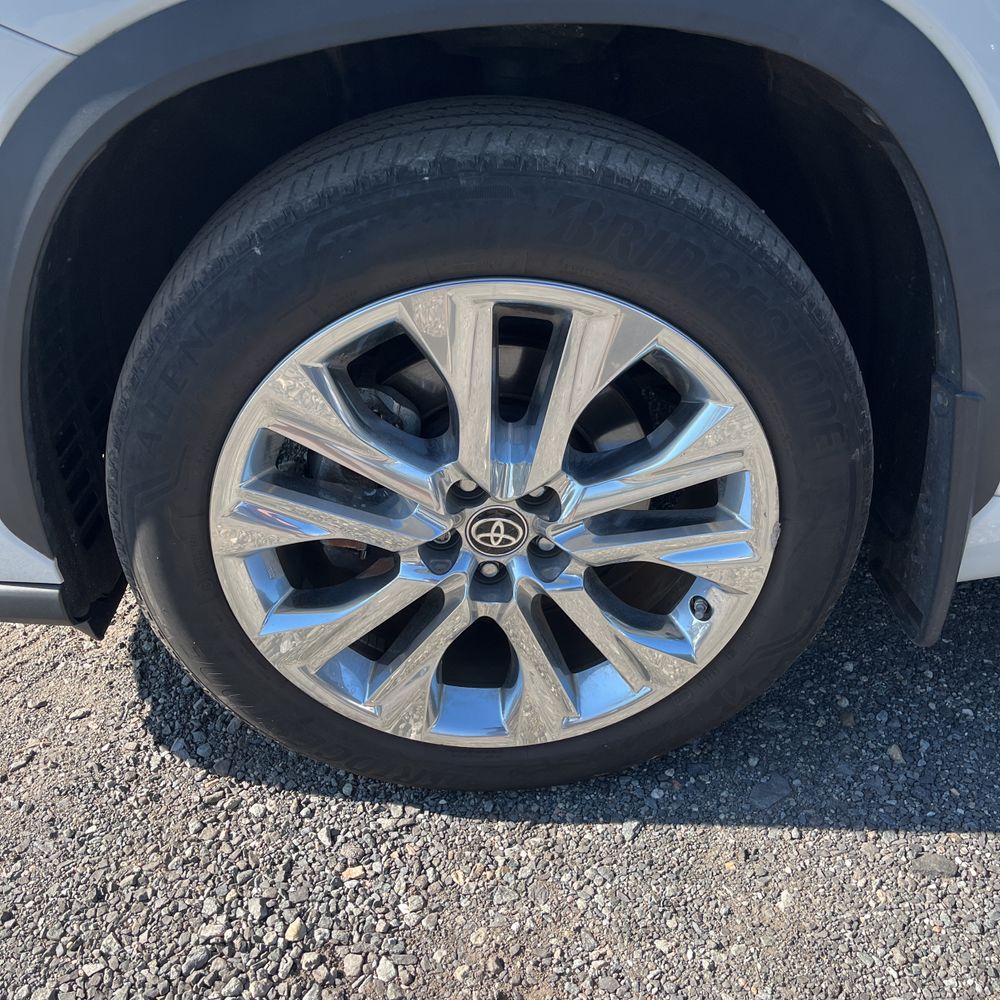 2023 Toyota Highlander Hybrid Limited
