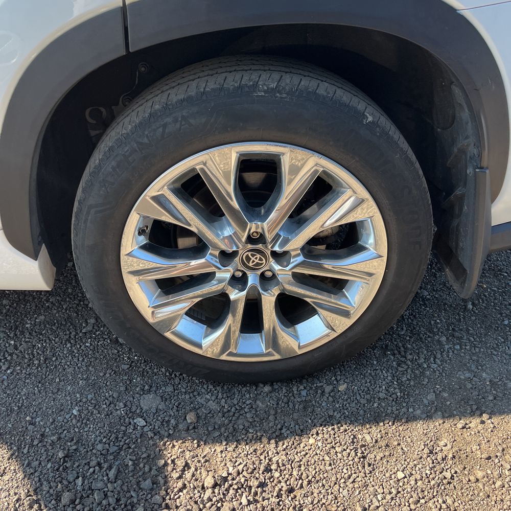 2023 Toyota Highlander Hybrid Limited