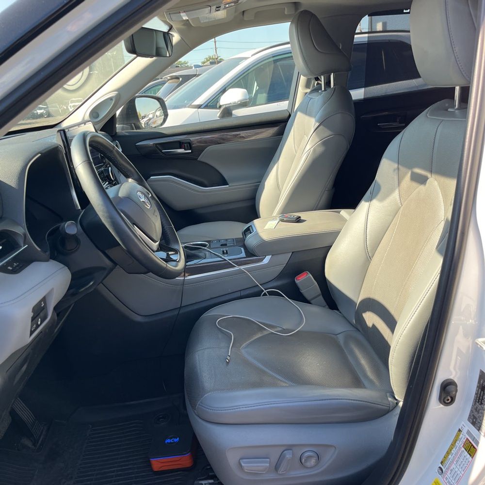 2023 Toyota Highlander Hybrid Limited