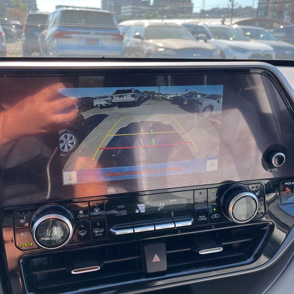 2023 Toyota Highlander Hybrid Limited