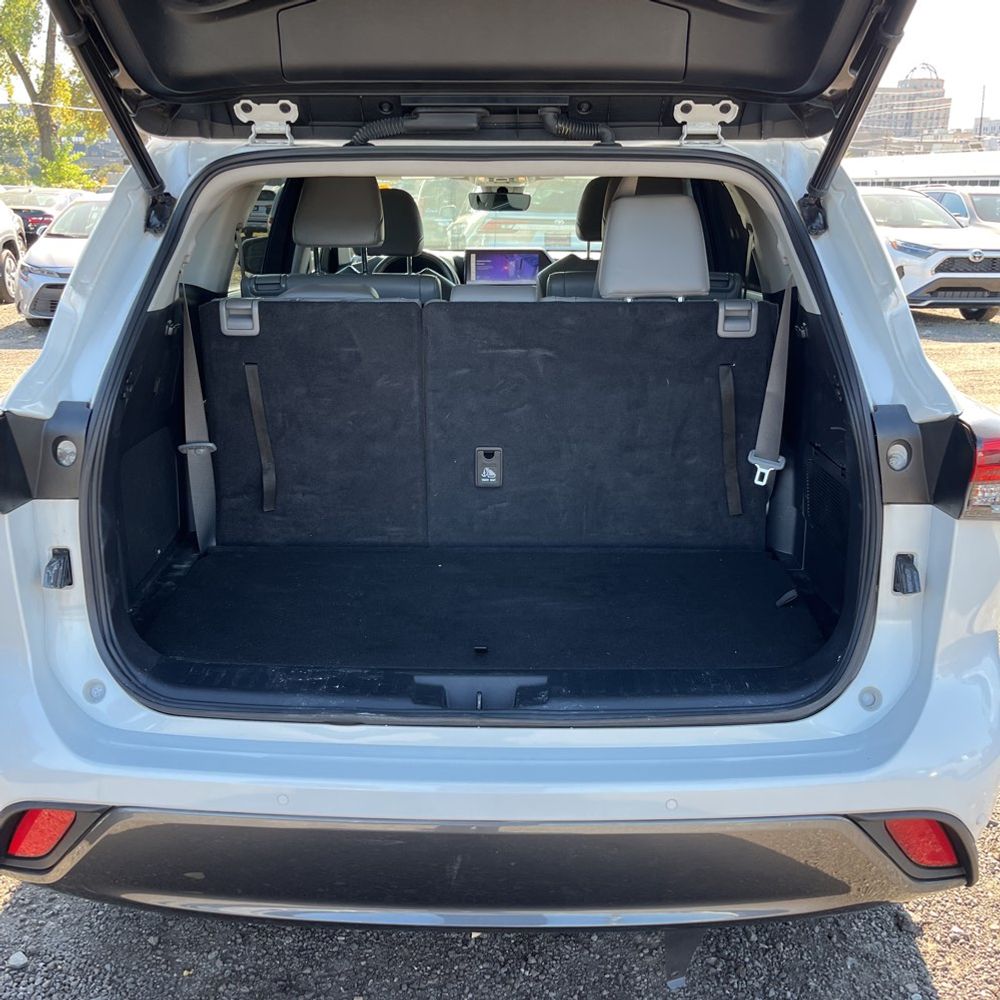 2023 Toyota Highlander Hybrid Limited